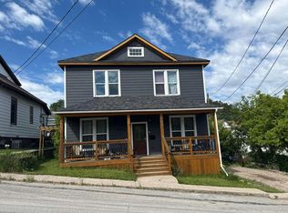 515 Sawyer St, Lead, SD 57754