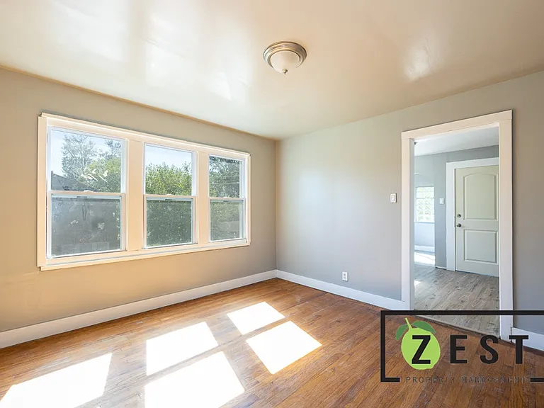 5235 Haverhill — Photo 10