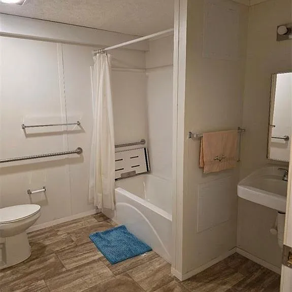 8385 Marx Dr — Photo 11