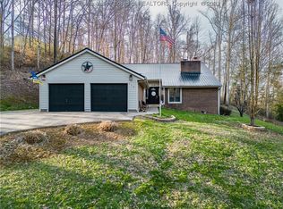 113 Bryn Mawr Rd, Hurricane, WV 25526