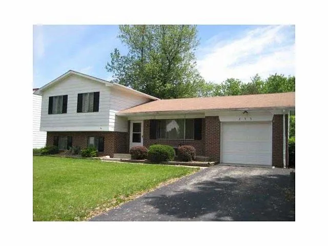 255 Fenster Dr photo 1