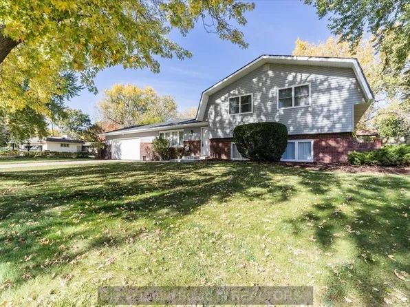 4508 Quail Ln, Grand Island, NE 68801