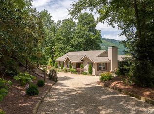 288 Golf View Rd, Sapphire, NC 28774