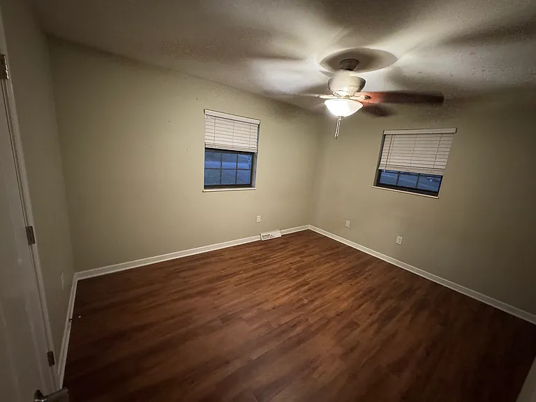 Guest bedroom 2