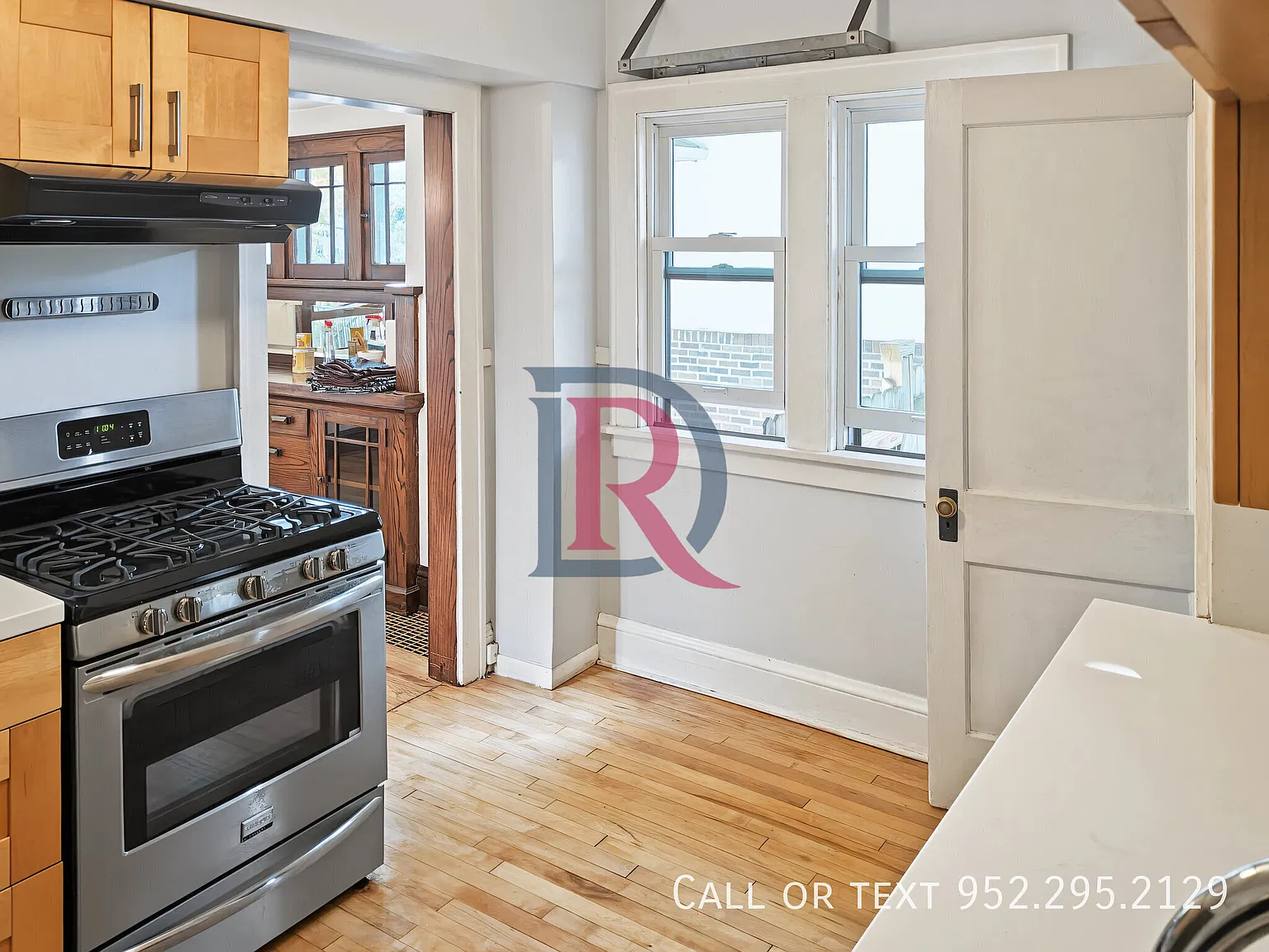 Awesome 3br 2ba Single Family Home In NE MPLS! — Photo 3