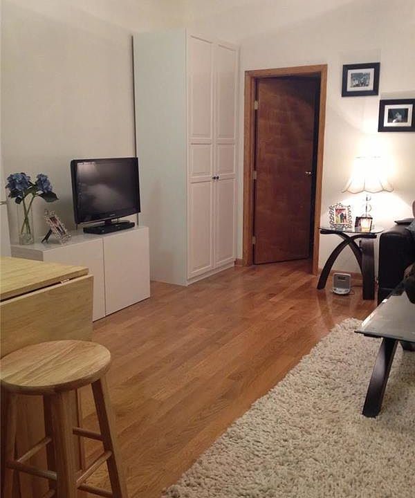 1st image of 788 W End Ave APT 3B