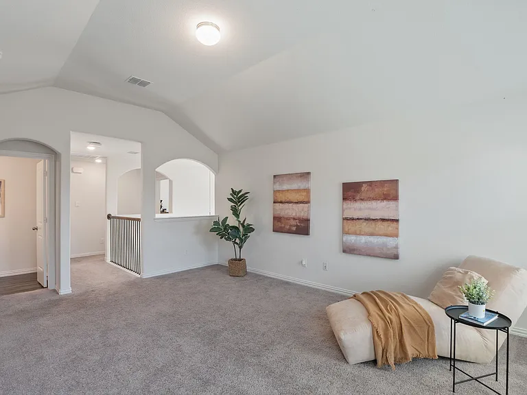 1413 Lake Grove Dr — Photo 15