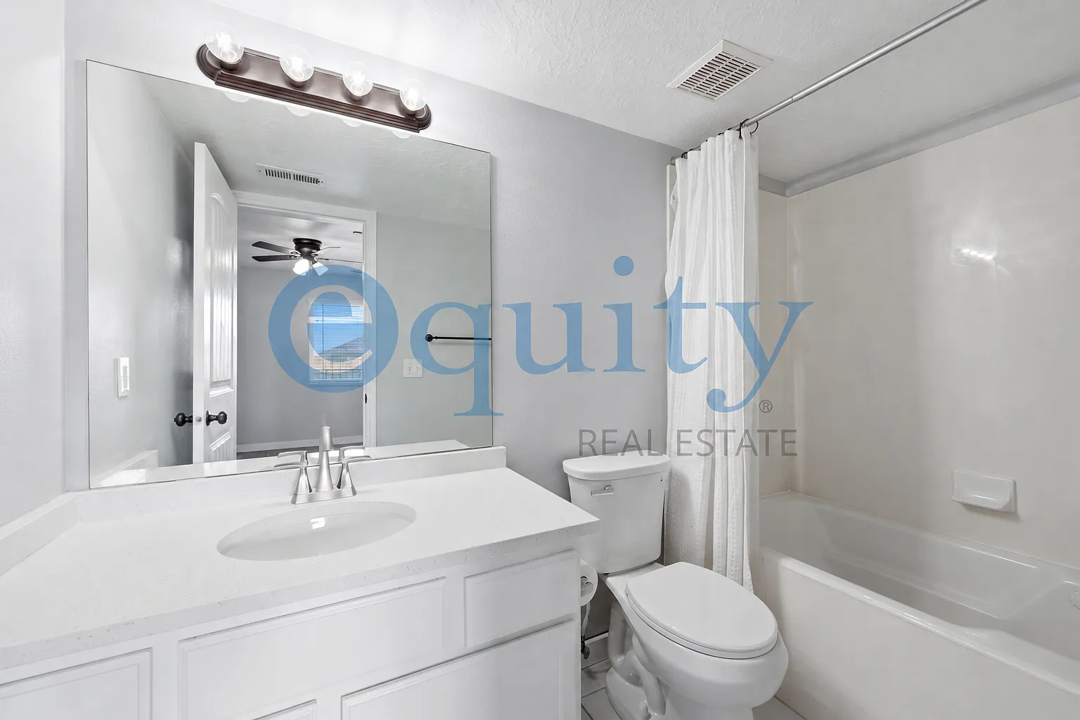 3812 E Rock Creek Rd - KJ - 1 — Photo 4
