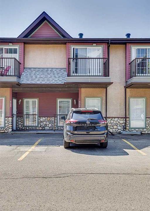 1st image of 200 N Lougheed Dr #4104