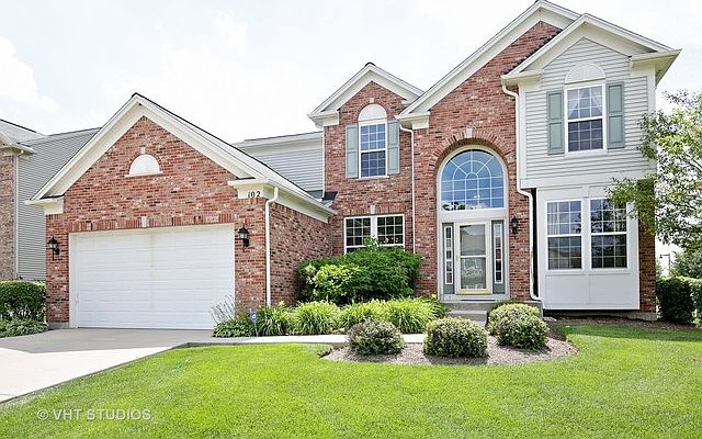 1st image of 102 Black Hill Dr