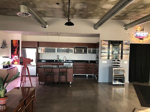 3rd image of 900 Las Vegas Blvd S Unit 804