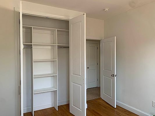 4th image of 21-47 35th St #1R