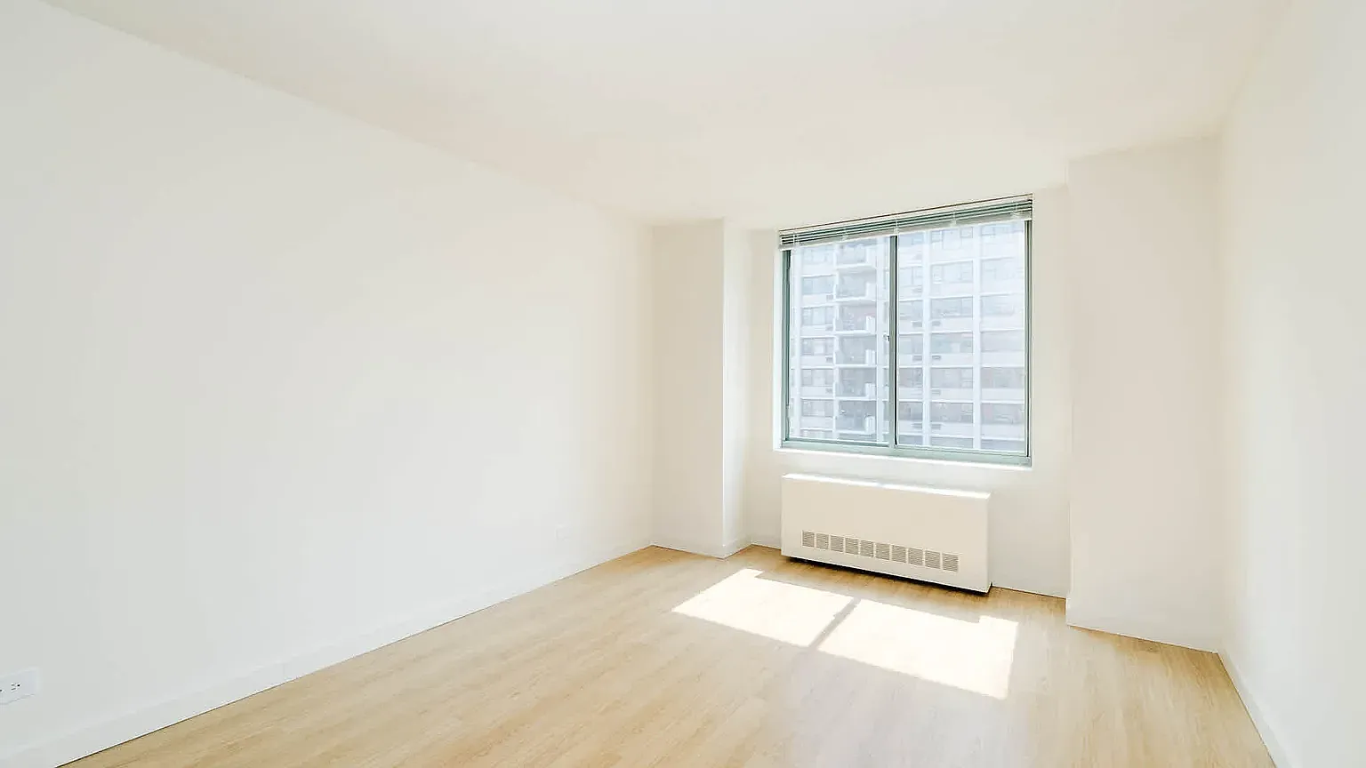 750 Columbus Avenue — Photo 3