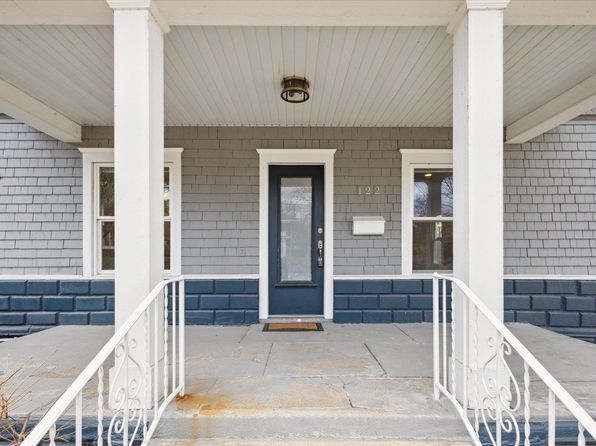 122 E North Shore Dr, South Bend, IN 46617