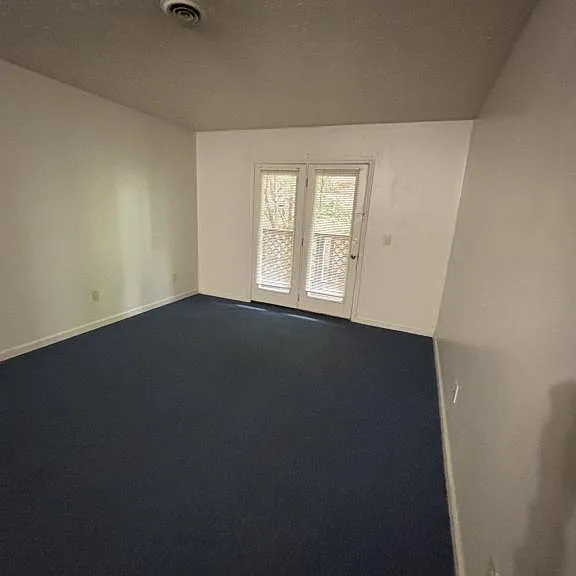 305 Farside Dr #8 — Photo 4
