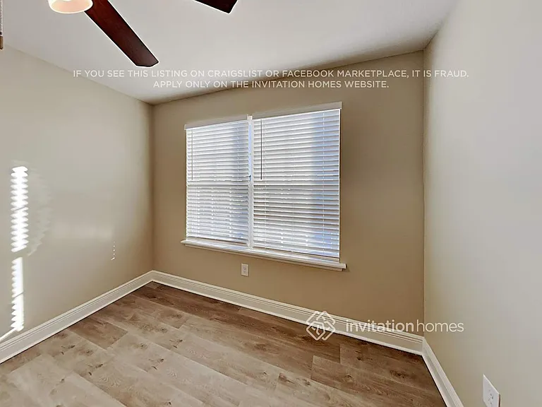 11602 Fringetree Ct — Photo 14