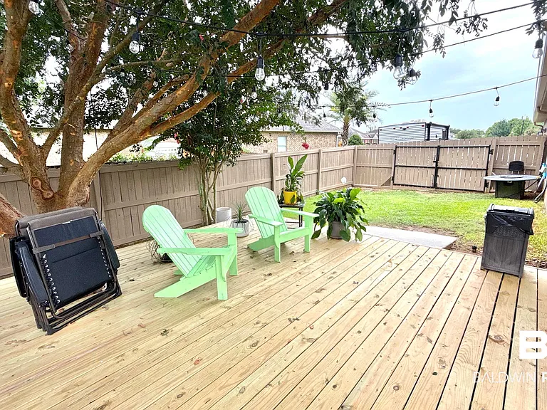697 Parish Lakes Dr — Photo 24