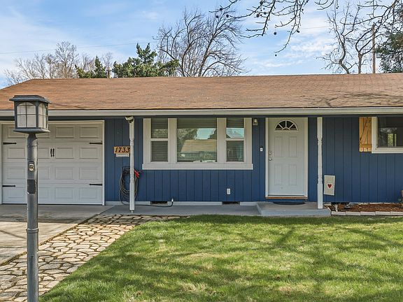 3rd image of 1733 Howell Ave