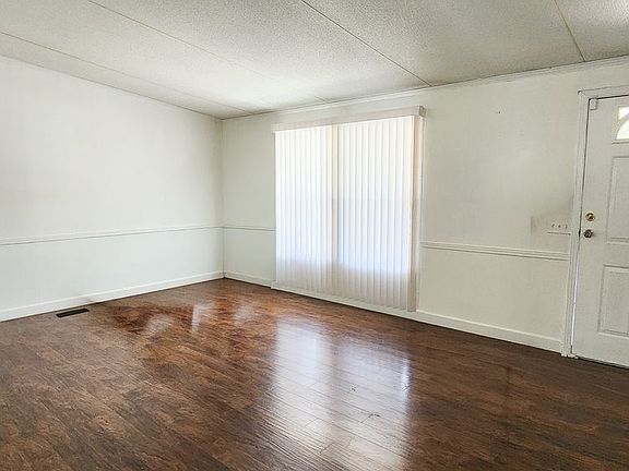 5th image of 3513 Sandpiper Rd