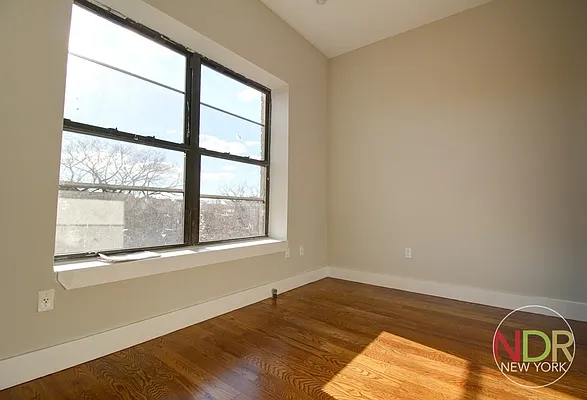 Rented by Next Door Realty NYC | media 21