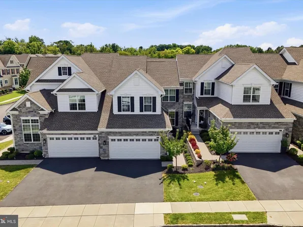 283 Hopewell Dr, Collegeville, PA 19426