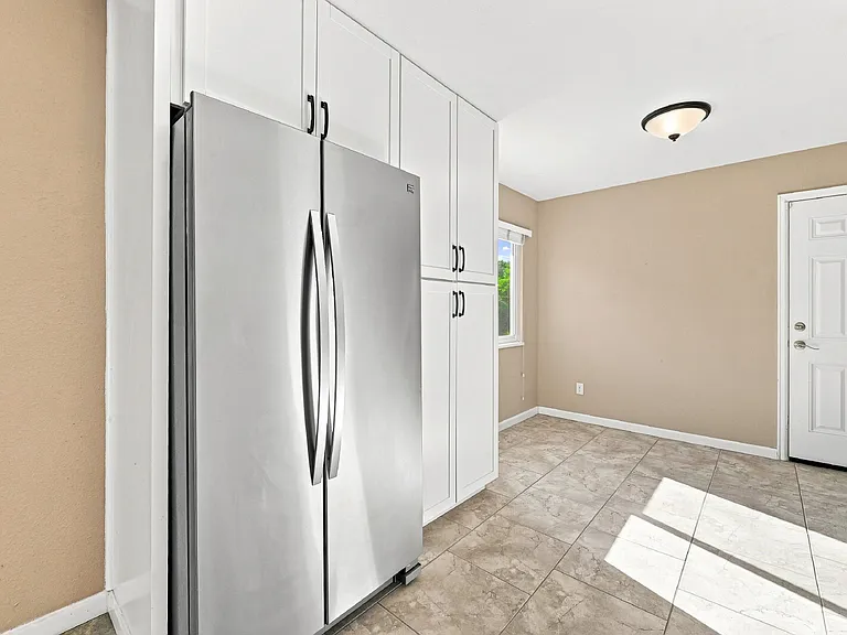 1407 Willshire Dr — Photo 9