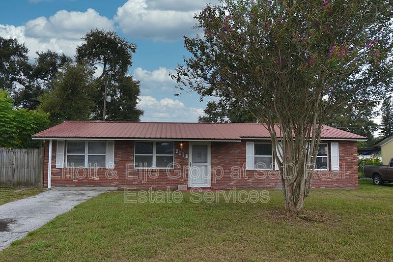 1st image of 2118 Smithfield Pl