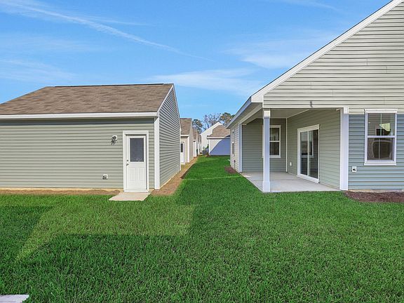 7th image of this home