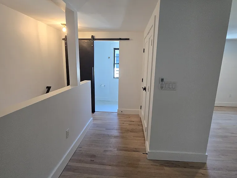 1401 Charles St #C — Photo 13