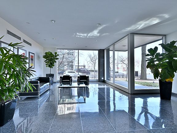 3rd image of 3440 N Lake Shore Dr APT 3C