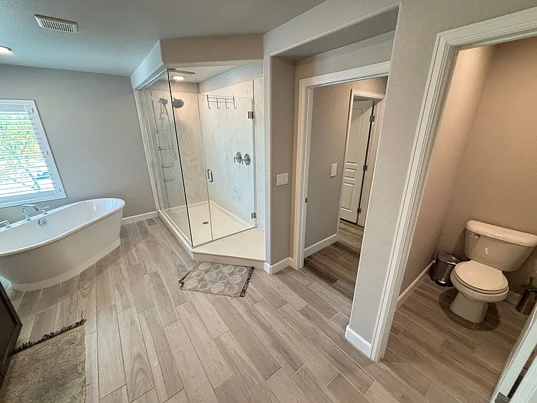 11194 Formosa Springs Ct — Photo 45