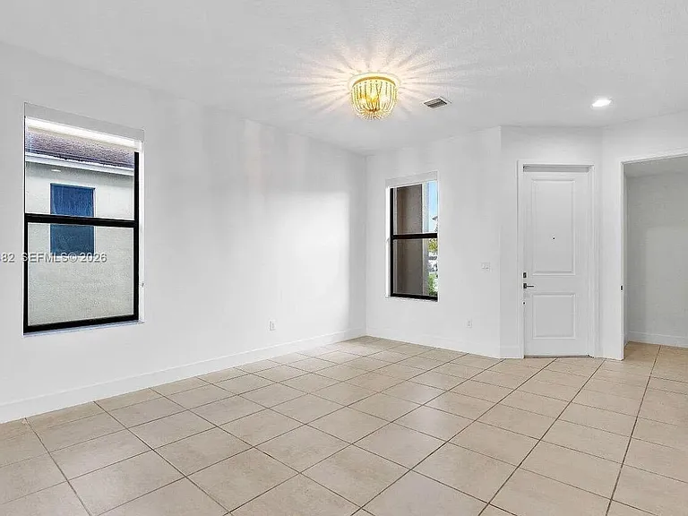 5485 Starfish Rd — Photo 8