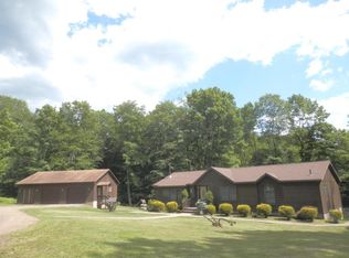 920 Ravnikar Rd, Forest City, PA 18421