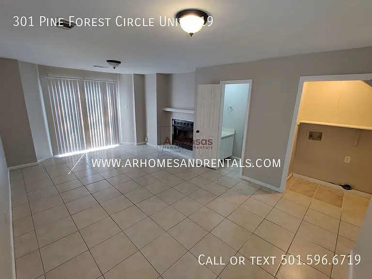301 Pine Forest Cir #19 — Photo 5