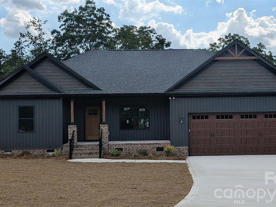 1st image of 25011 Elias Trails Rd #1