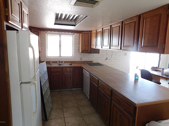 4th image of 7283 N Camino De Oeste