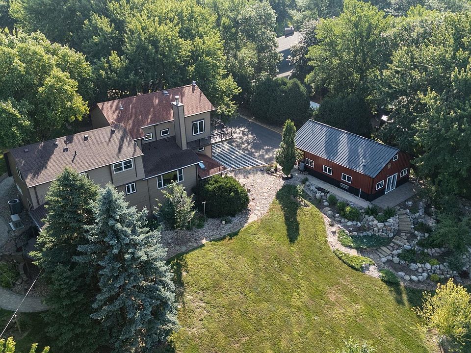 1st image of S Barbara Cir