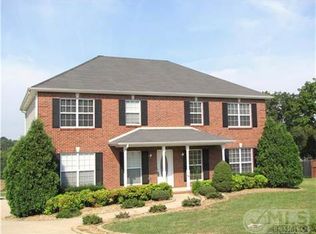 728 Hickory Glen Ct, Clarksville, TN 37040