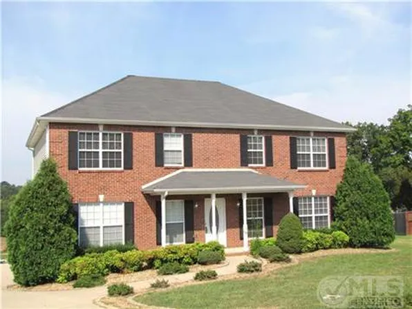 728 Hickory Glen Ct, Clarksville, TN 37040