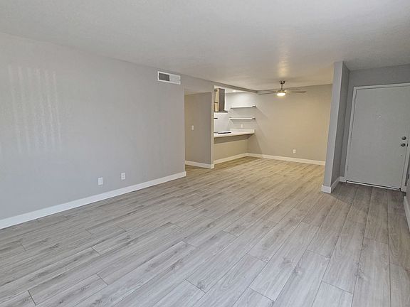 5th image of 1402 E Guadalupe Rd Unit 120