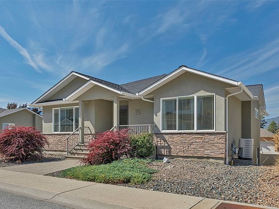 3rd image of 695 Pineview Rd #131