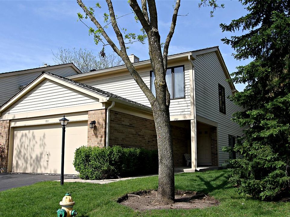 1st image of 1301 Appletree Ln