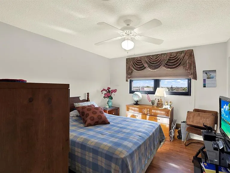 8186 Terrace Garden Dr N #601 — Photo 21