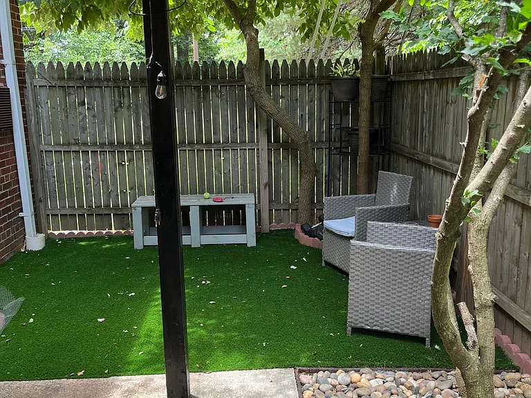 108 N George Mason Dr #1 — Photo 2