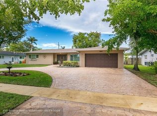 7410 NW 10th Pl, Plantation, FL 33313