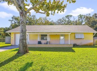 945 Williamsburg Dr, Titusville, FL 32780