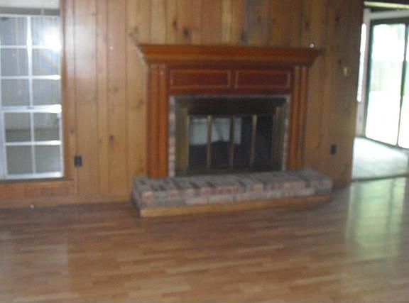 5th image of 4619 Wicklow Dr