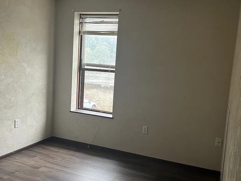 683 N Water St — Photo 12