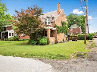 1300 Gifford St, Pittsburgh, PA 15212