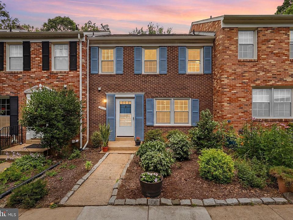 1st image of 8398 Uxbridge Ct